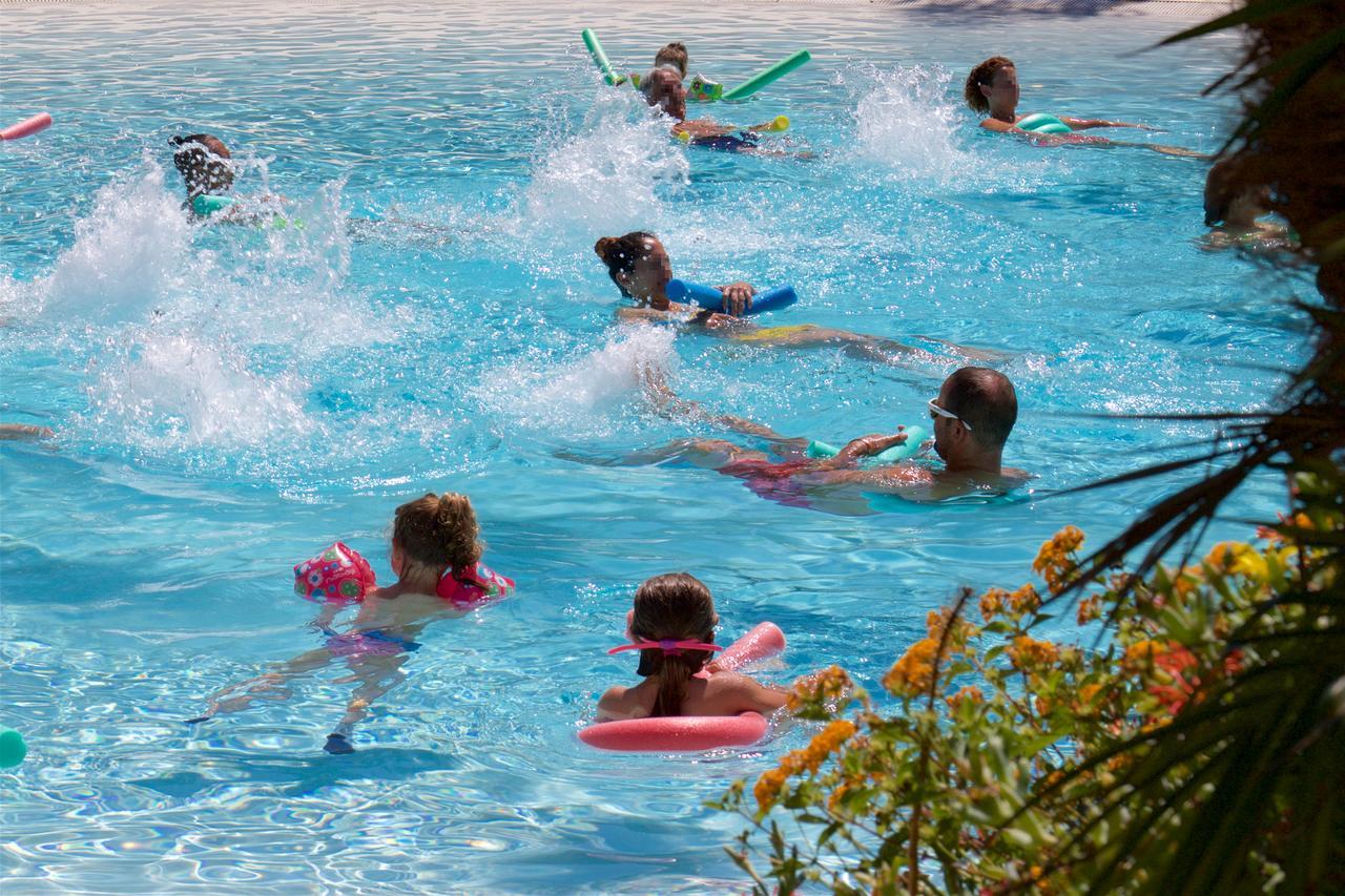Camping Villaggio L'Ultima Spiaggia Bari Sardo Eksteriør bilde
